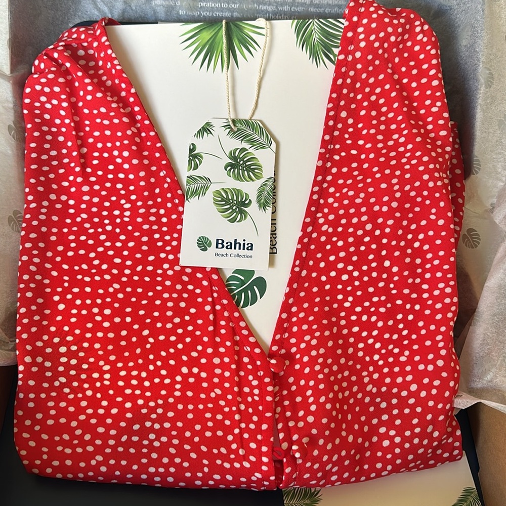 Bahi women’s MEDIUM blouse (red) - Picture 3 of 4